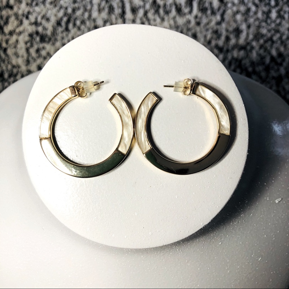 🛍 18k Gold Overlay Mother of Pearl Hoop Earrings